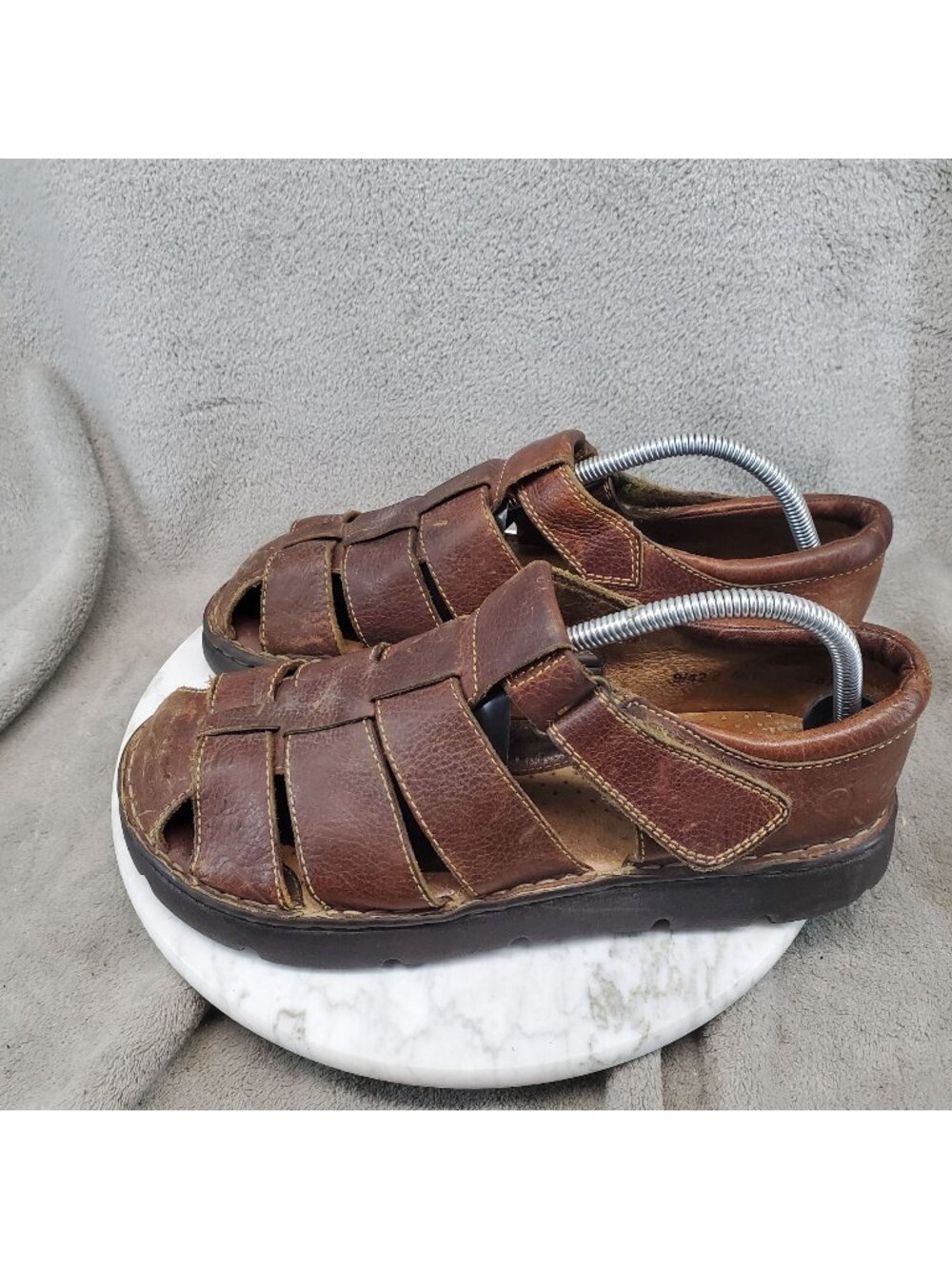 Born Shoes Mens Size 9 Brown Leather Fisherman Sandals *Read*